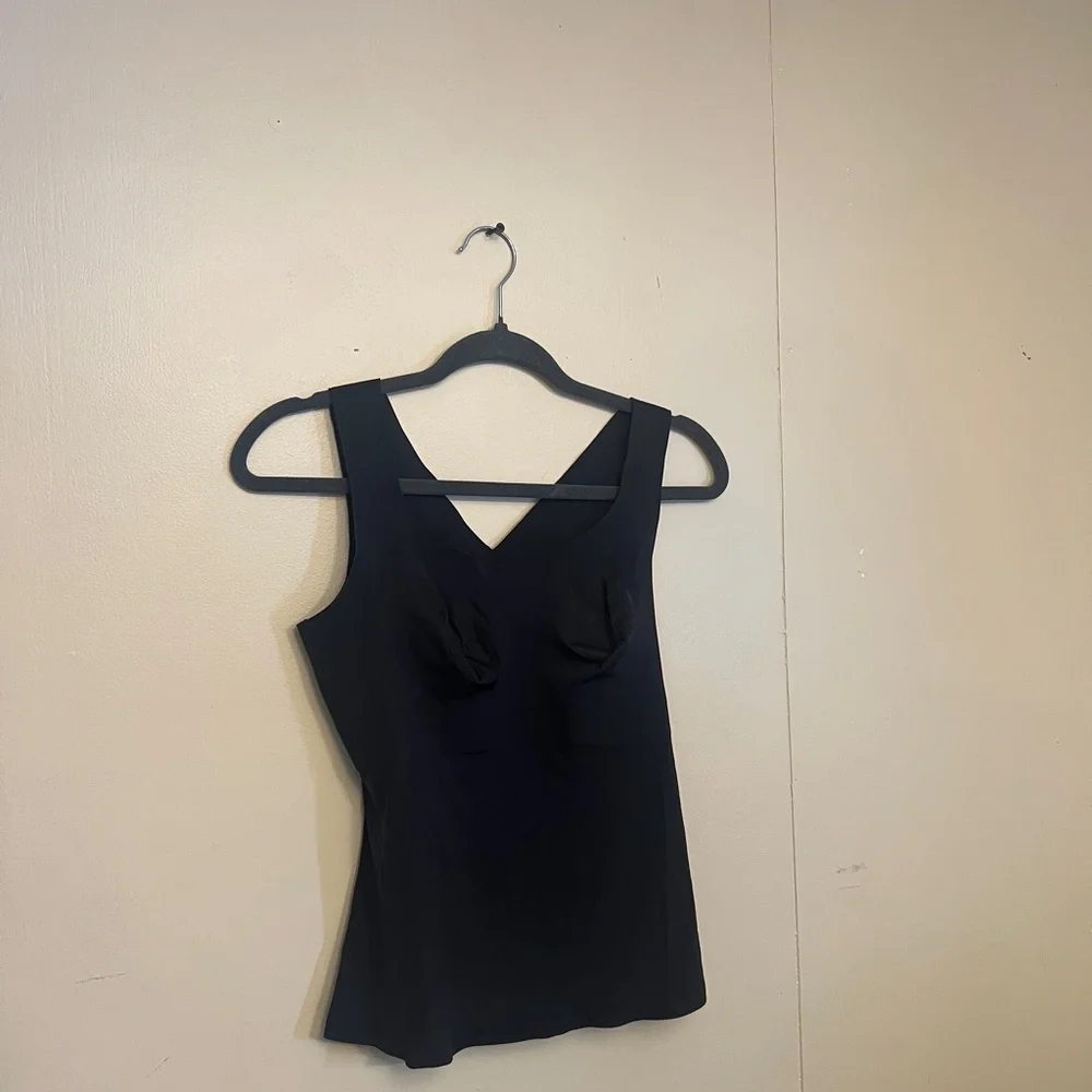 Evelyn & Bobbie Black Smoothing Cami - Picture 4 of 7